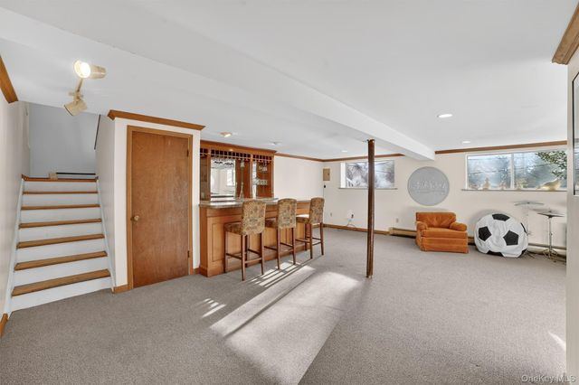 13 Reeback Drive, Ossining, NY 10562