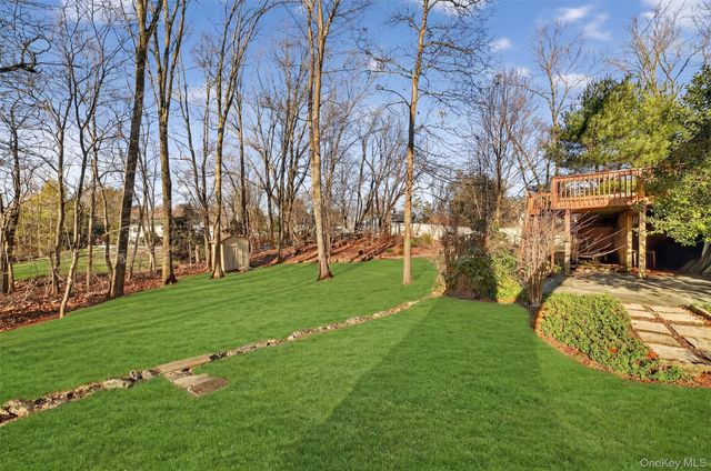 13 Reeback Drive, Ossining, NY 10562