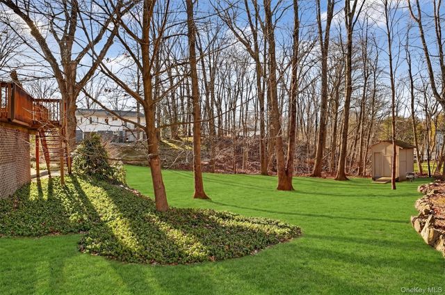 13 Reeback Drive, Ossining, NY 10562