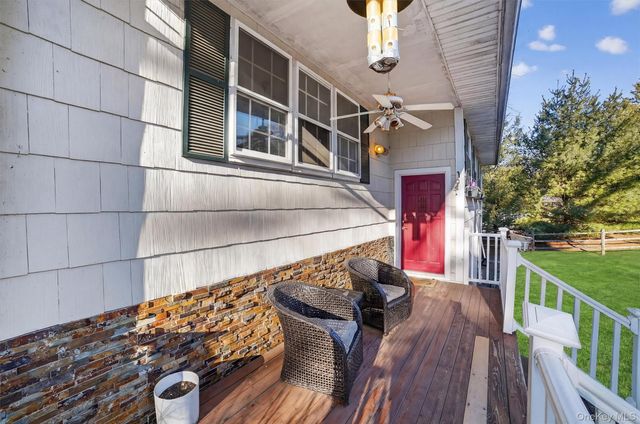 13 Reeback Drive, Ossining, NY 10562