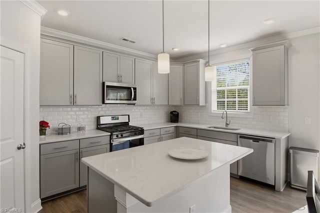 2138 Spring Wind Road, Pfafftown, NC 27040