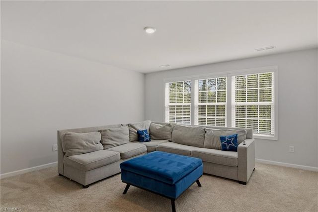 2138 Spring Wind Road, Pfafftown, NC 27040