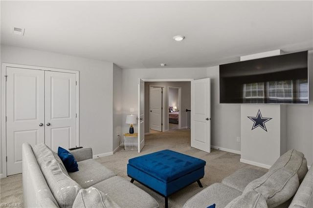 2138 Spring Wind Road, Pfafftown, NC 27040
