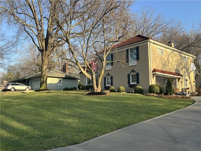 5405 W 80th Street, Prairie Village, KS 66208