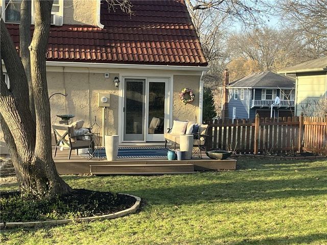 5405 W 80th Street, Prairie Village, KS 66208