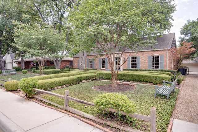 3516 Princess Lane, Dallas, TX 75229