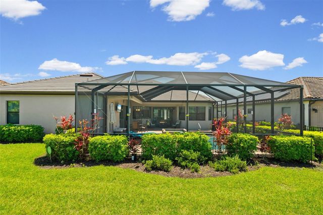 17053 POLO TRAIL, Lakewood Ranch, FL 34211