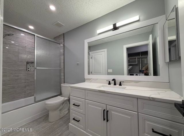 108 Violet Lane, Jackson, NJ 08527