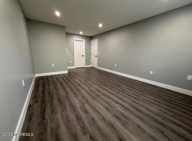 108 Violet Lane, Jackson, NJ 08527