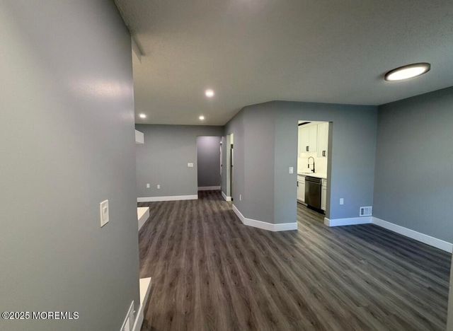 108 Violet Lane, Jackson, NJ 08527