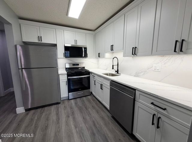 108 Violet Lane, Jackson, NJ 08527