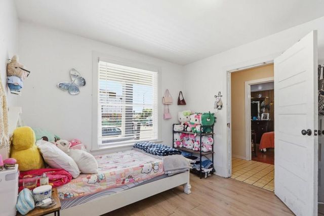 879 W San Carlos Street, San Jose, CA 95126