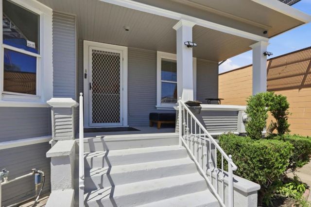 879 W San Carlos Street, San Jose, CA 95126