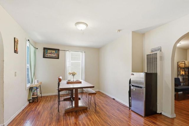 879 W San Carlos Street, San Jose, CA 95126