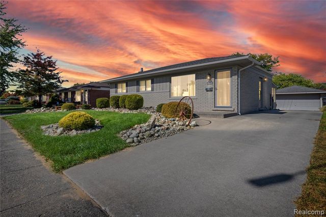 24664 Orchard Street, Taylor, MI 48180