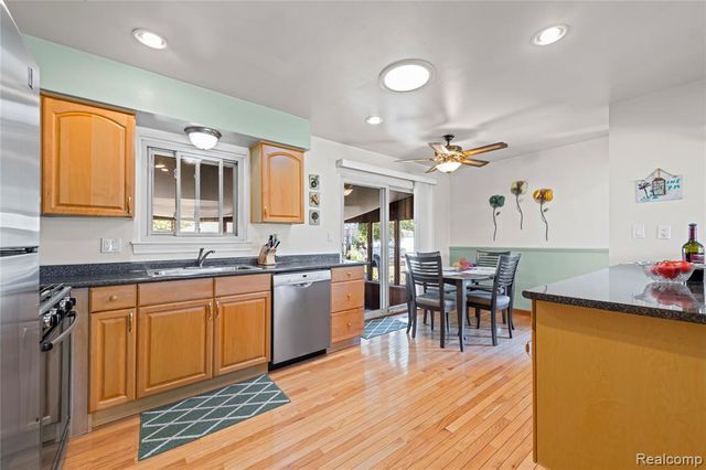 24664 Orchard Street, Taylor, MI 48180