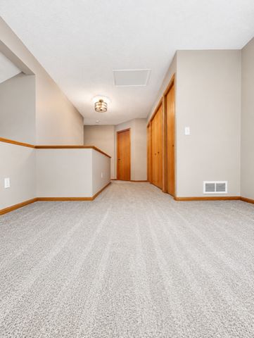 4884 Helena Lane N 2, Oakdale, MN 55128