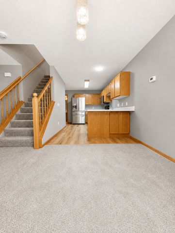 4884 Helena Lane N 2, Oakdale, MN 55128