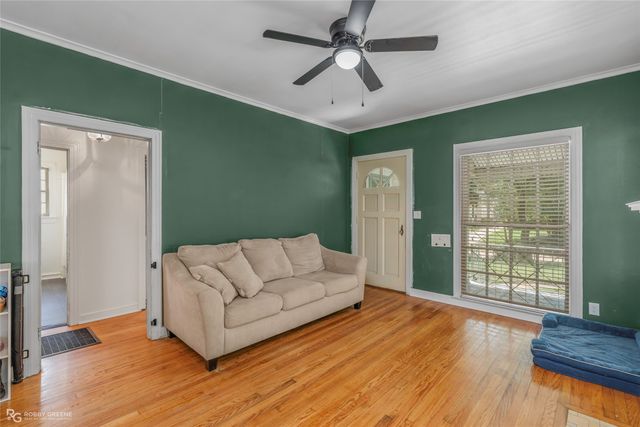 132 E Dalzell Street, Shreveport, LA 71104