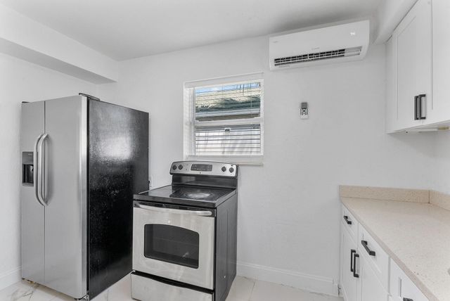 822 S C Street, Lake Worth Beach, FL 33460