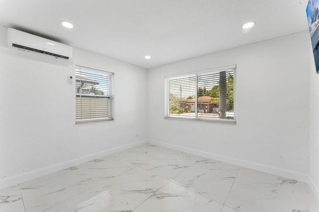 822 S C Street, Lake Worth Beach, FL 33460