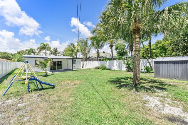 822 S C Street, Lake Worth Beach, FL 33460