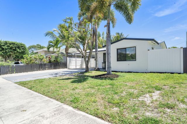 822 S C Street, Lake Worth Beach, FL 33460