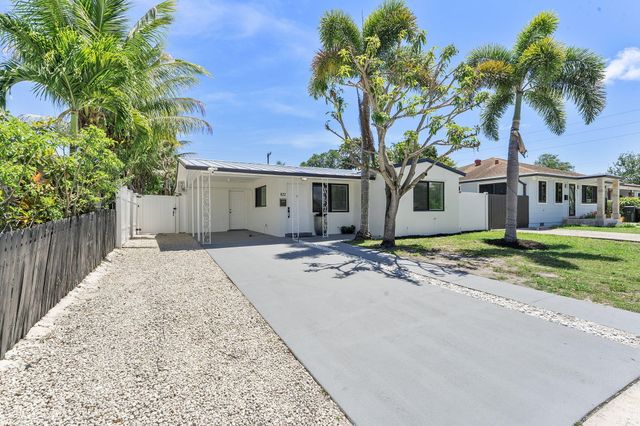 822 S C Street, Lake Worth Beach, FL 33460