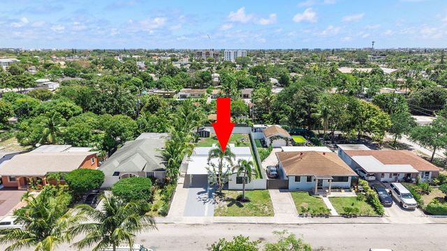 822 S C Street, Lake Worth Beach, FL 33460