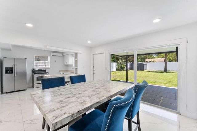 822 S C Street, Lake Worth Beach, FL 33460