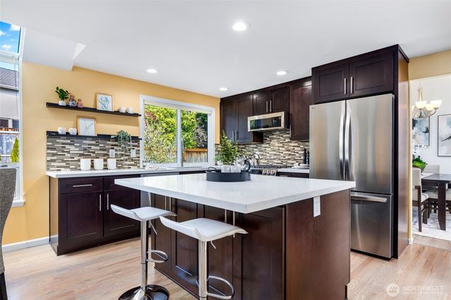 12726 52nd Place W, Mukilteo, WA 98275
