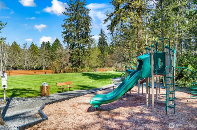 12726 52nd Place W, Mukilteo, WA 98275