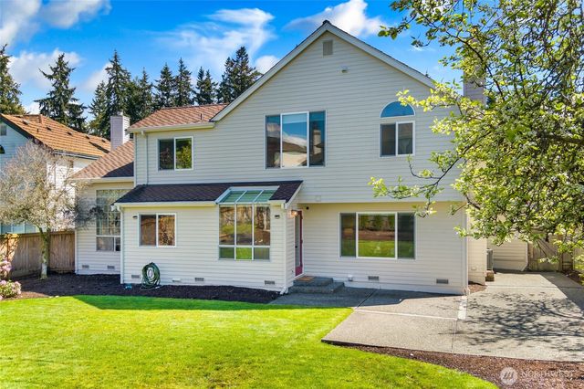 12726 52nd Place W, Mukilteo, WA 98275