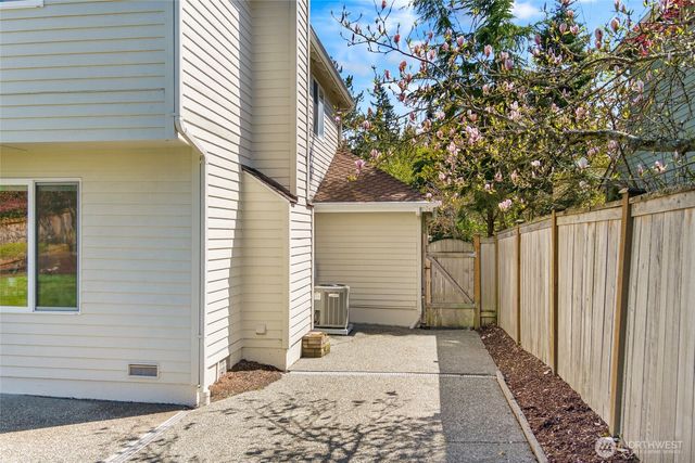 12726 52nd Place W, Mukilteo, WA 98275