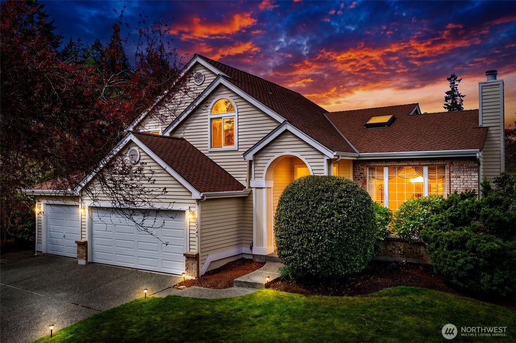 12726 52nd Place W, Mukilteo, WA 98275