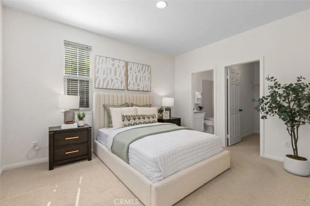 152 Treehouse, Irvine, CA 92603