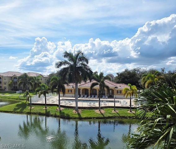 4121 Residence DR 323, Fort Myers, FL 33901