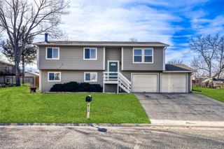 413 Skyway Drive, Fort Collins, CO 80525