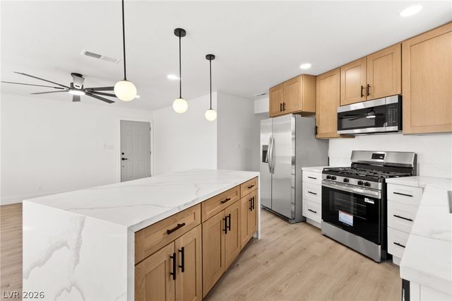 4736 Newton Drive, Las Vegas, NV 89121