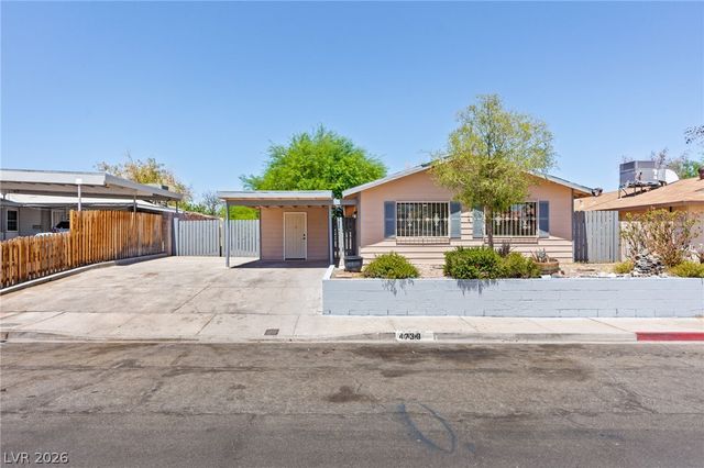 4736 Newton Drive, Las Vegas, NV 89121