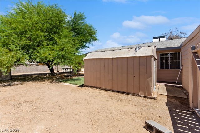 4736 Newton Drive, Las Vegas, NV 89121