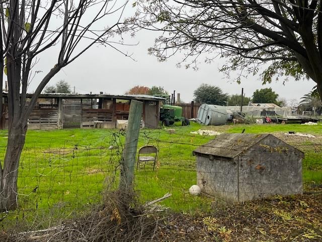 35715 W Gettysburg, Firebaugh, CA 93622