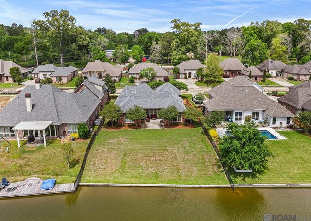 14630 Wisteria Lakes Dr, Central, LA 70818