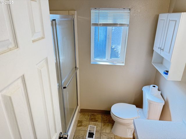 1949 Se PALMQUIST Rd 51, Gresham, OR 97080