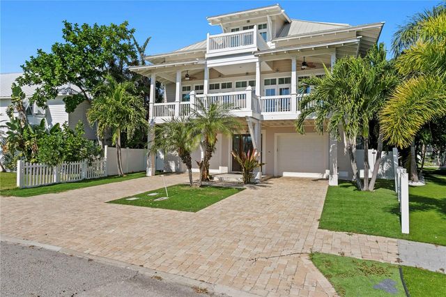 3333 W MARITANA DRIVE, St Pete Beach, FL 33706