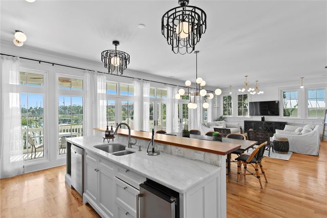 3333 W MARITANA DRIVE, St Pete Beach, FL 33706