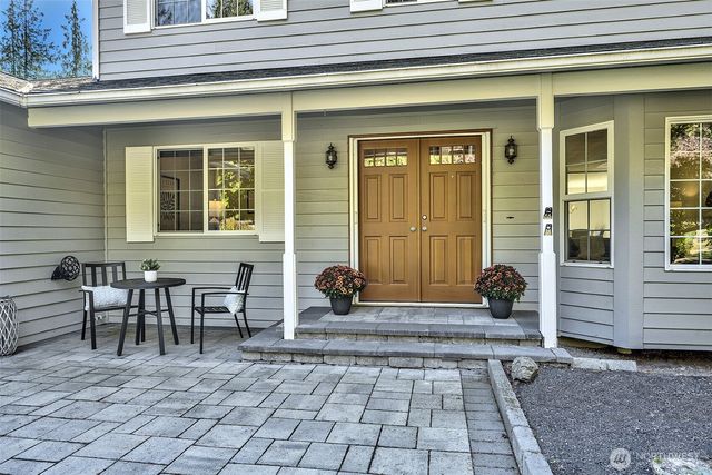 19904 Maplewood Drive, Edmonds, WA 98026