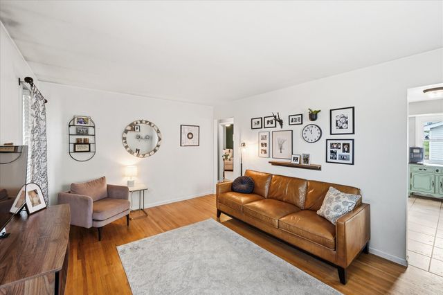 3541 Utah Avenue S, Saint Louis Park, MN 55426