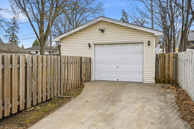 3541 Utah Avenue S, Saint Louis Park, MN 55426