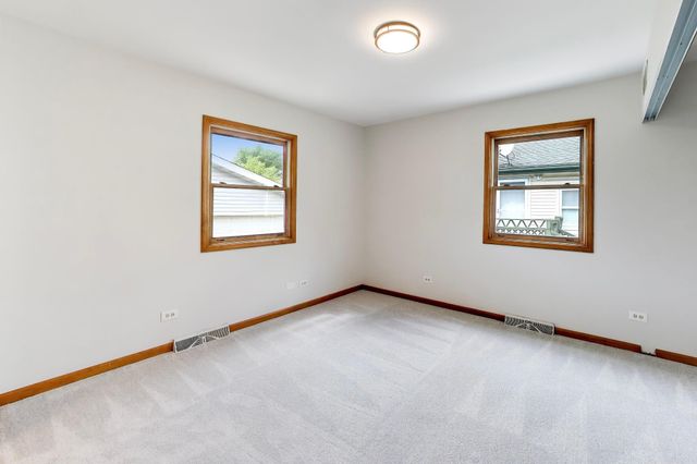 226 N Jay Street, Griffith, IN 46319